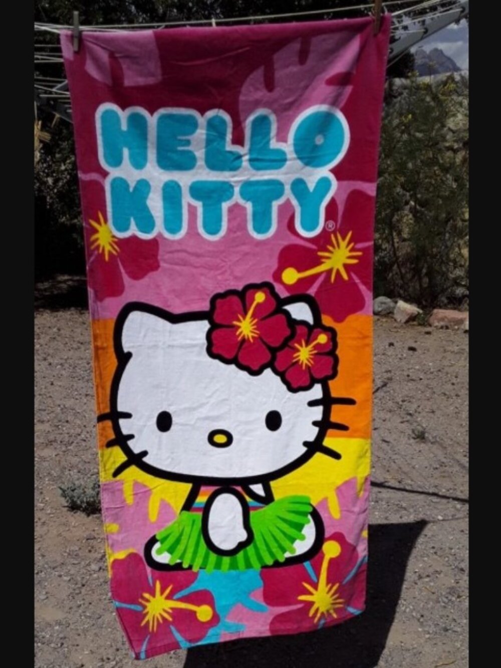 Hello Kitty BEACH towel Hula Skirt Tropical 28x57 SANRIO BRAND NEW WITH DEFECT